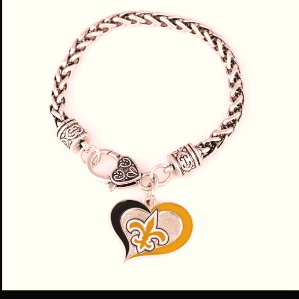 Twisted Silver Tone Charm Bracelet
